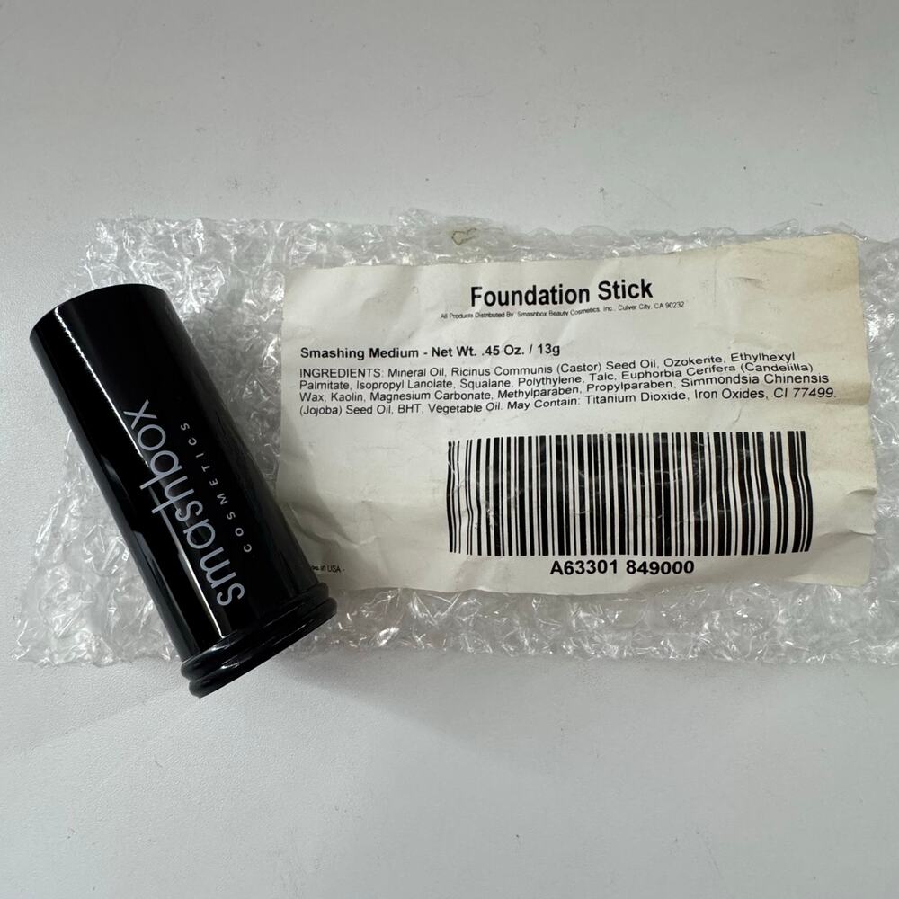 SMASHBOX FOUNDATION STICK Discontinued HTF Smashing Medium .45  oz  NEW